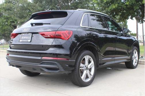 2024 Audi Q3 Premium 45 TFSI S line quattro Tiptronic