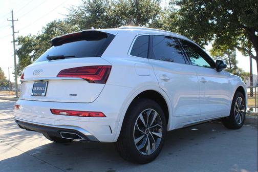 2024 Audi Q5 45 S line Premium
