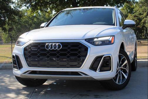 2024 Audi Q5 45 S line Premium