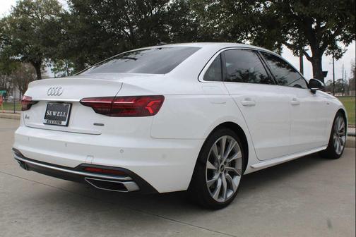 2023 Audi A4 45 S line Premium Plus