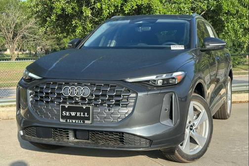 2026 Audi Q5 Premium Plus TFSI quattro S tronic