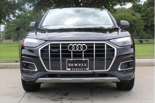 2023 Audi Q5 40 Premium
