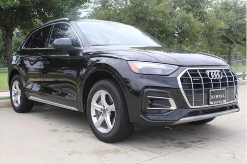 2023 Audi Q5 40 Premium