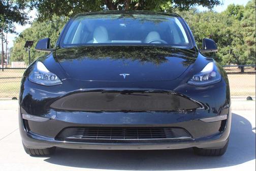 2024 Tesla Model Y Performance Dual Motor All-Wheel Drive