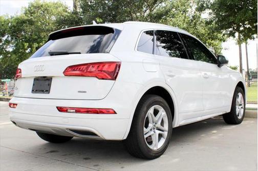 2019 Audi Q5 45 Premium