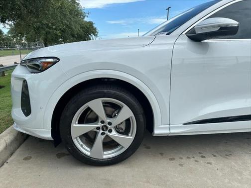 2025 Audi Q5 Prestige