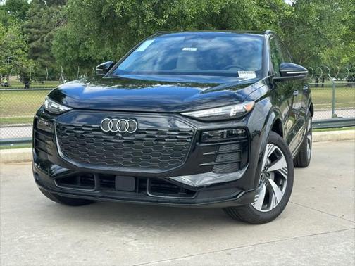 2025 Audi Q6 e-tron Premium Plus quattro