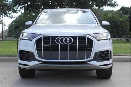 2020 Audi Q7 55 Premium Plus
