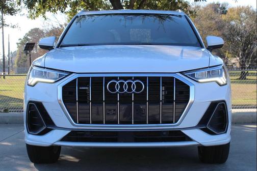 2024 Audi Q3 45 S line Premium Plus