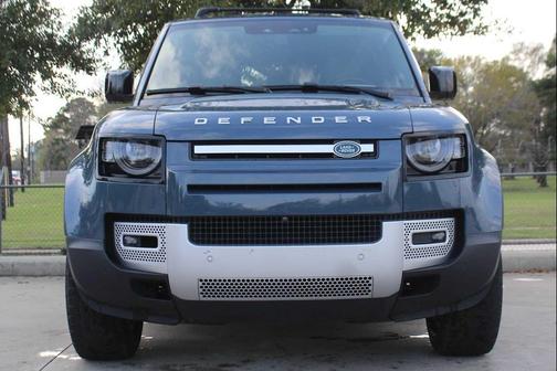 2024 Land Rover Defender 110 P300