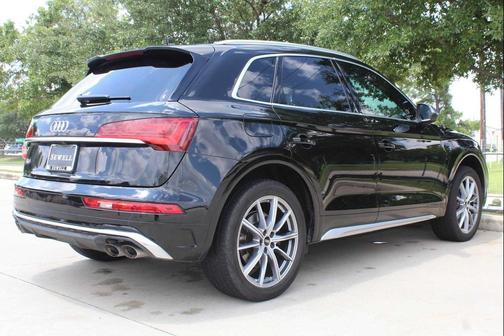Mythos Black Metallic 2022 Audi SQ5 3.0T Premium Plus