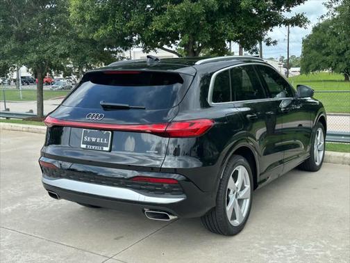 2025 Audi Q5 Prestige
