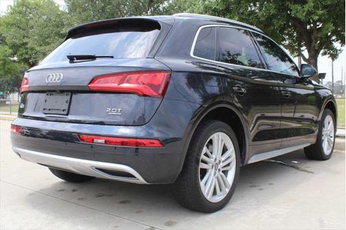 2018 Audi Q5 2.0T Tech Premium