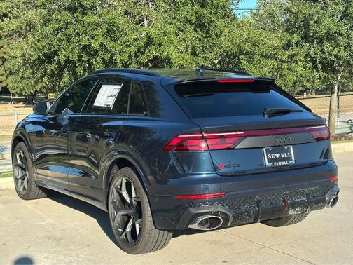 2026 Audi RS Q8 4.0T