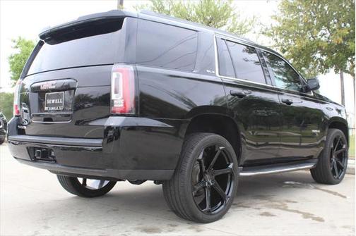 2017 GMC Yukon SLE