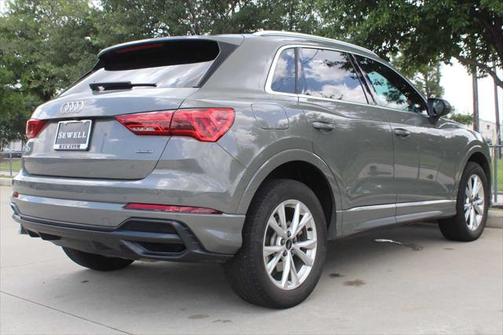 2022 Audi Q3 45 S line Premium Plus