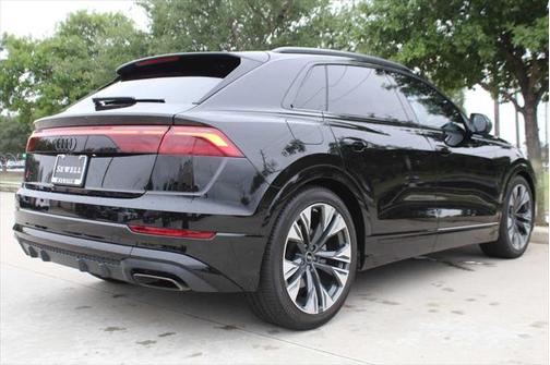 2024 Audi Q8 55 Prestige