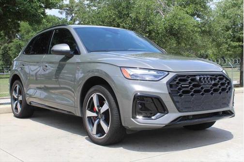 2024 Audi Q5 45 S line Premium Plus