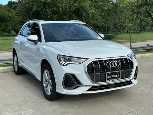 2025 Audi Q3 45 S line Premium Plus
