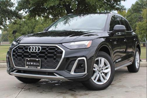 2023 Audi Q5 45 S line Premium