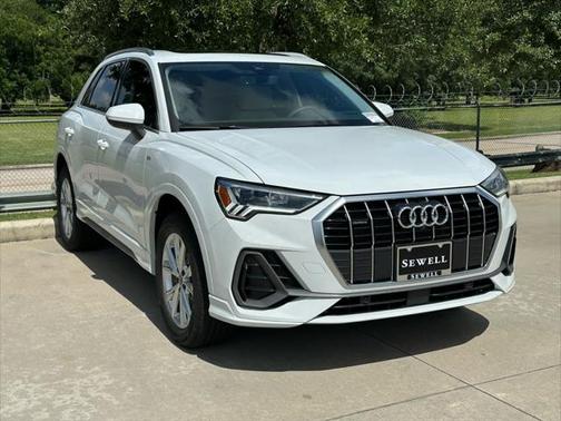 2025 Audi Q3 45 S line Premium Plus