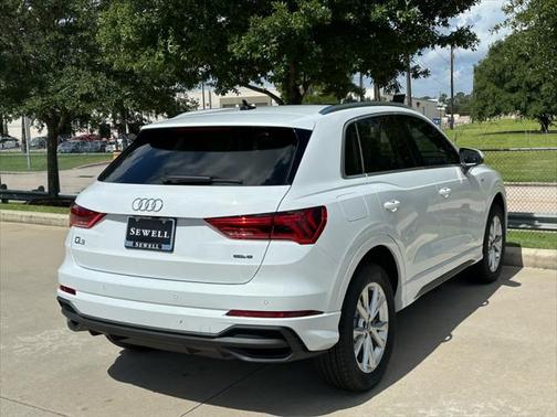2025 Audi Q3 45 S line Premium Plus