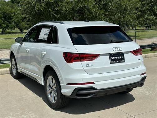 2025 Audi Q3 45 S line Premium Plus