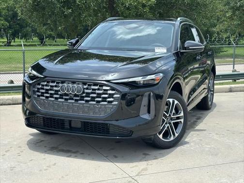 2025 Audi Q5 Premium