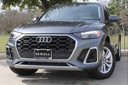2023 Audi Q5 45 S line Premium