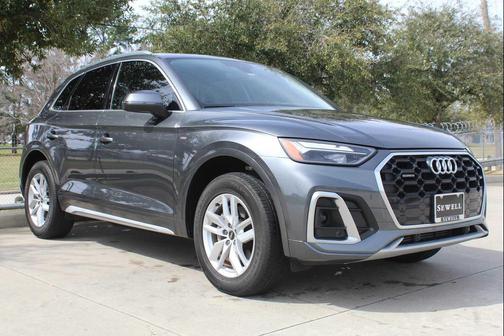 2023 Audi Q5 45 S line Premium