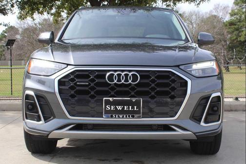 2023 Audi Q5 45 S line Premium
