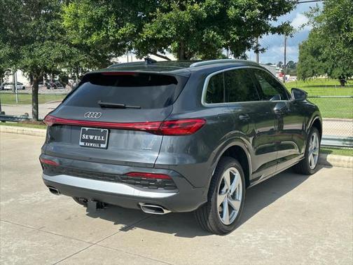 2025 Audi Q5 Premium Plus
