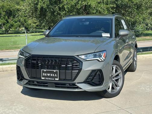 2025 Audi Q3 Premium 45 TFSI S line quattro Tiptronic