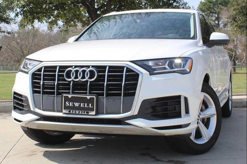 2022 Audi Q7 55 Premium