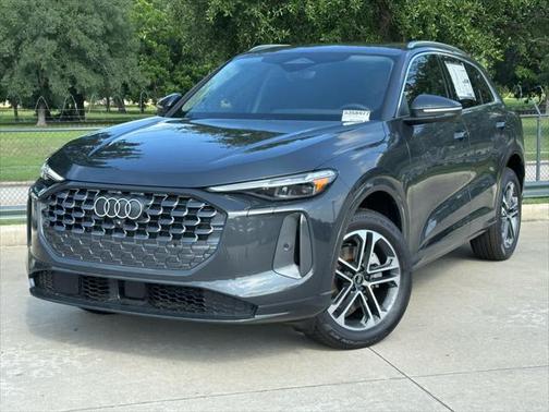 2025 Audi Q5 Premium Plus