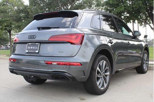 2024 Audi Q5 45 S line Premium