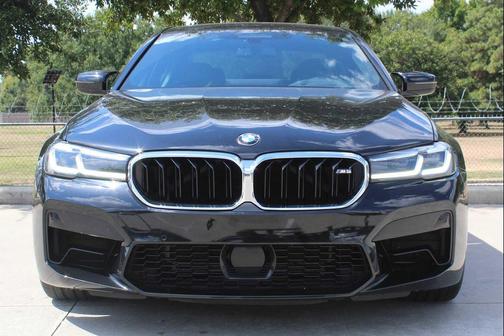 2022 BMW M5 Base