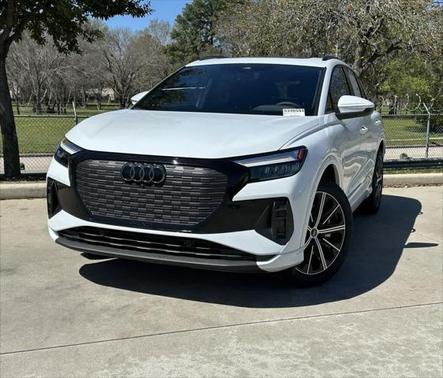 2025 Audi Q4 e-tron Premium 45 quattro