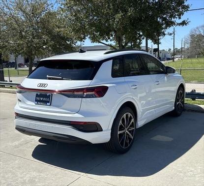 2025 Audi Q4 e-tron Premium 45 quattro