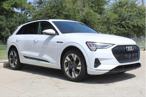 2021 Audi e-tron Premium
