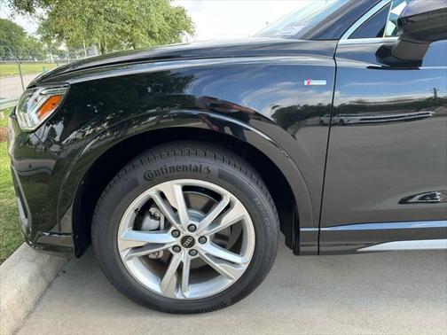 2024 Audi Q3 45 S line Premium Plus