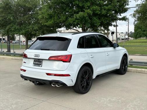 2025 Audi SQ5 3.0T Premium Plus