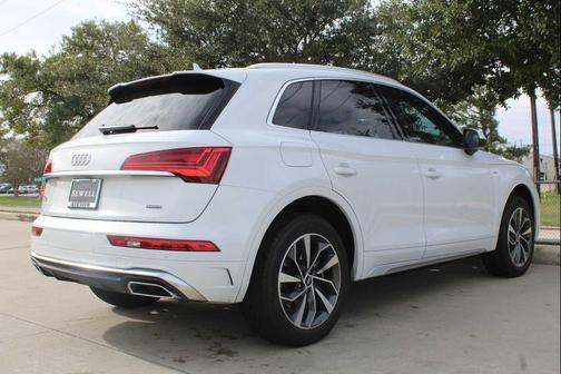 2022 Audi Q5 45 S line Premium Plus