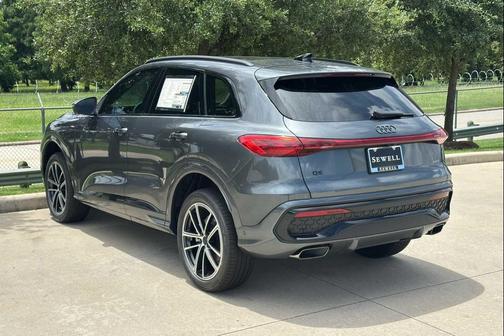 GRAY 2026 Audi Q5 Premium Plus TFSI quattro S tronic