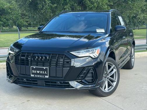 2025 Audi Q3 Premium 45 TFSI S line quattro Tiptronic