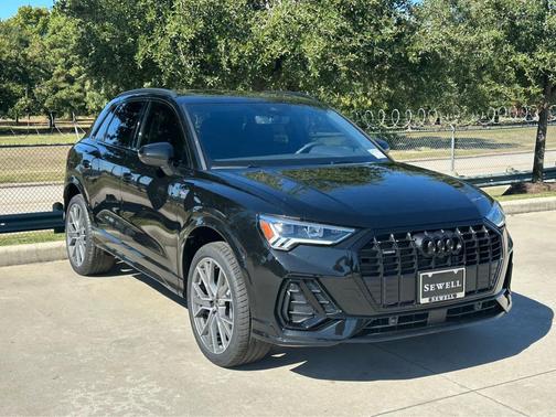 2025 Audi Q3 45 S line Premium Plus