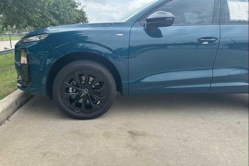Malpelo Blue Metallic 2026 Audi Q3 TFSI quattro S tronic