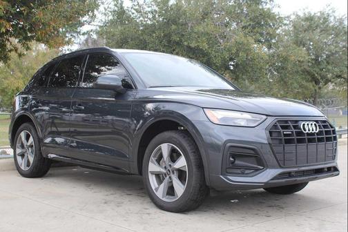 2025 Audi Q5 40 Premium