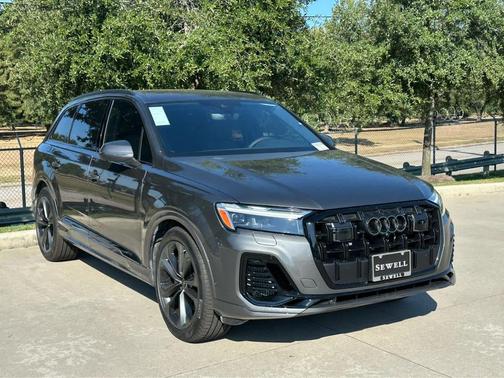 2026 Audi Q7 55 Premium Plus