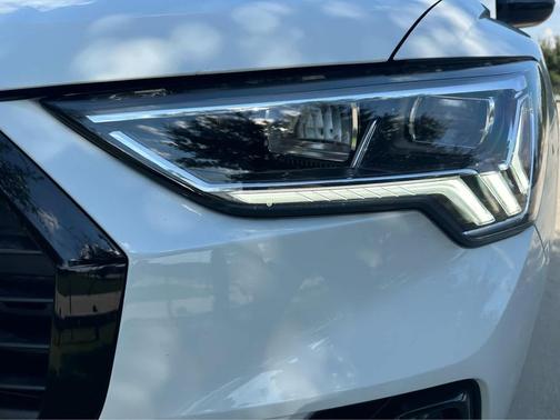 2025 Audi Q3 45 S line Premium Plus